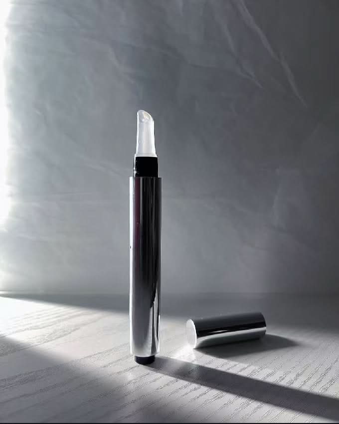 Moisturizing Fruit Glossy Lip Plumper - Sccoti